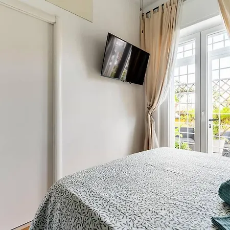 Vatican Almond Tree Penthouse *